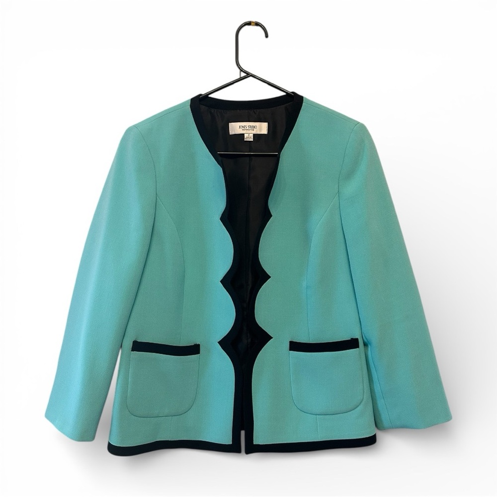 Y2K Vibes Jones Studio Women's Aqua and Black Scallop Front Blazer Size 6